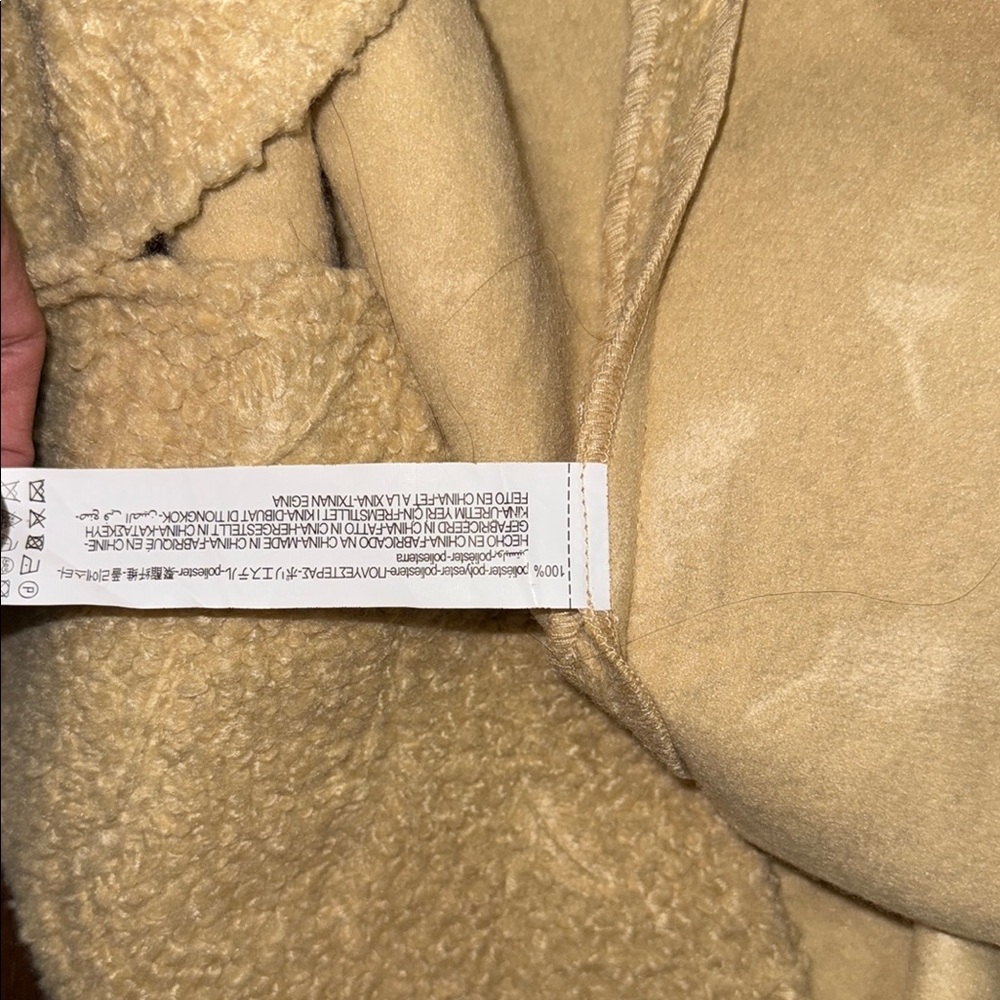 𝐙𝐀𝐑𝐀 Fleece•••Size XL - Picture 10 of 14